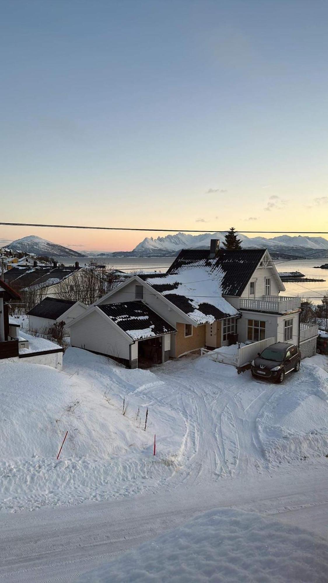 Apartamento Arctic Loft Skjervoy Exterior foto